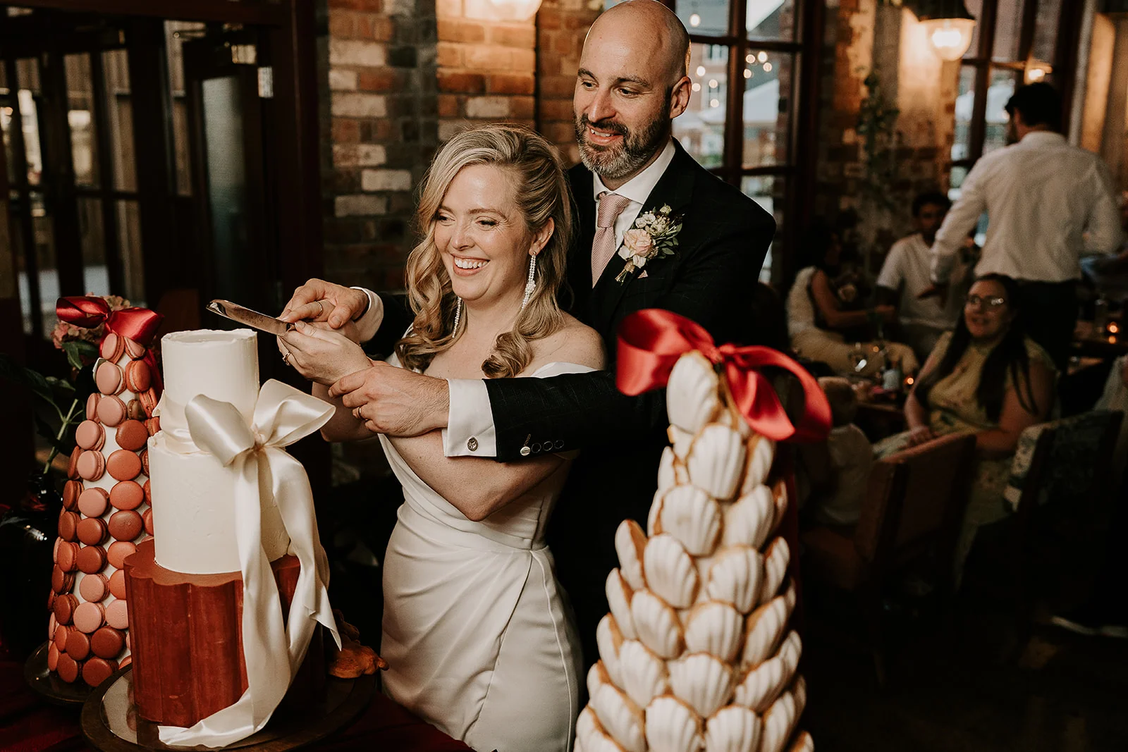 Cutting the cake