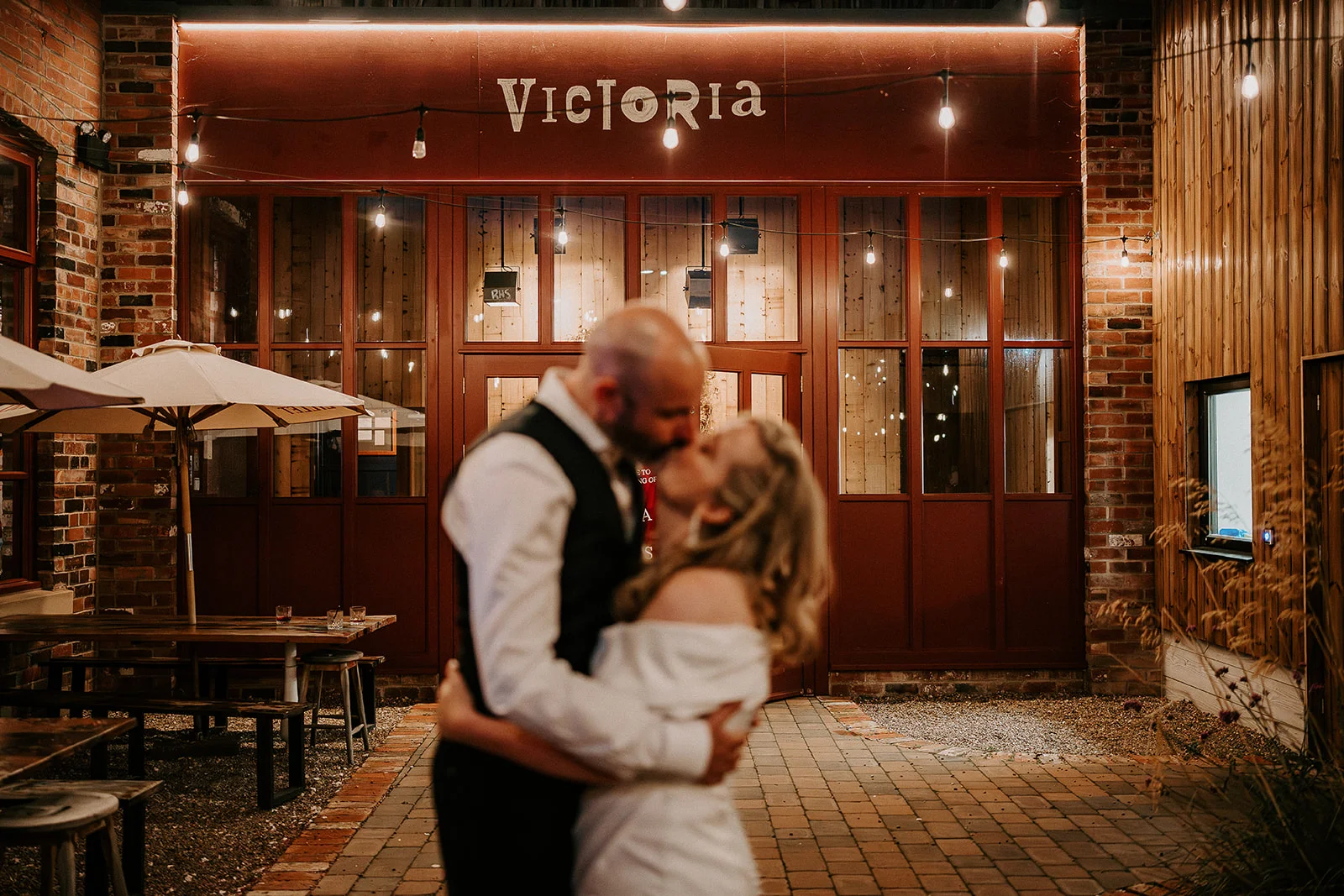 A kiss at the end of the perfect day